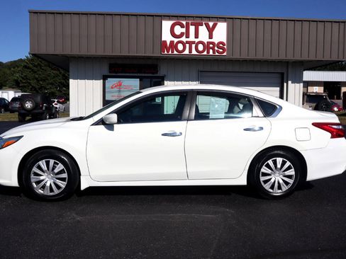 Used 2017 Nissan Altima 2.5 S w/ Power Driver Seat Package image 11