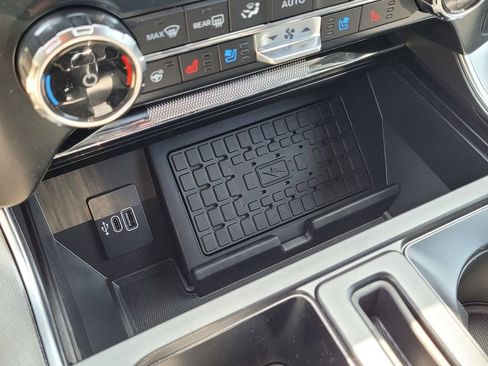 New 2025 Ford F150 Platinum w/ Equipment Group 702A High image 49