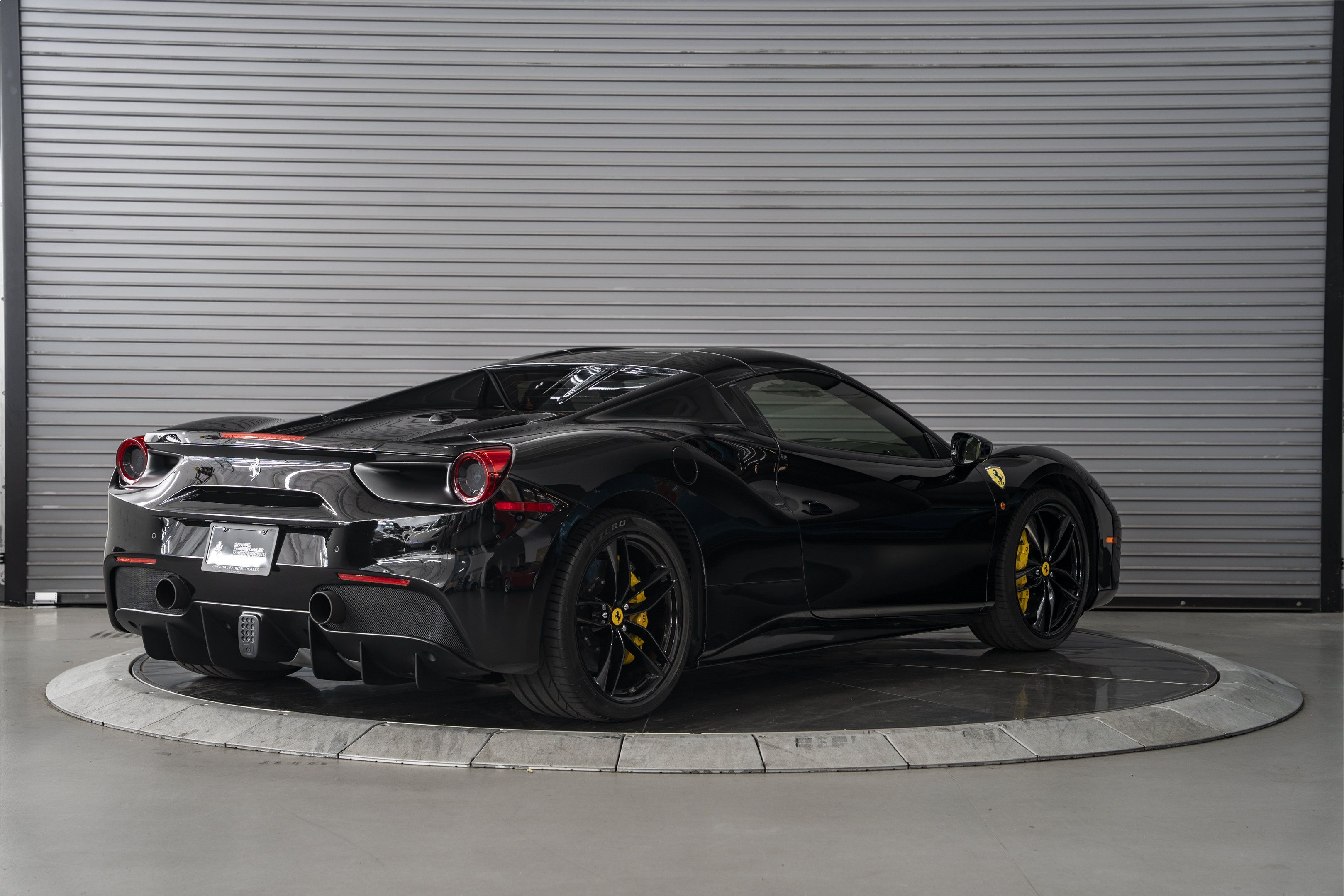 Used 2018 Ferrari 488 Spider RWD image 12
