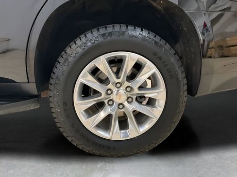 Used 2024 Chevrolet Tahoe Premier image 17