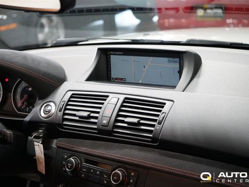 Used 2011 BMW 1 Series M image 28