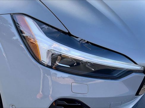 New 2026 Volvo XC60 T8 Ultra w/ Climate Package image 32