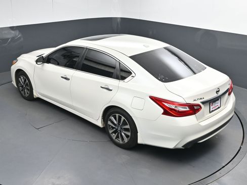 Used 2017 Nissan Altima 2.5 SL image 35