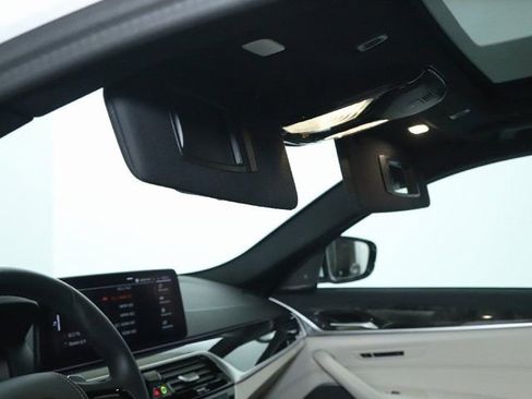 Certified 2023 BMW 540i xDrive w/ Premium Package image 19