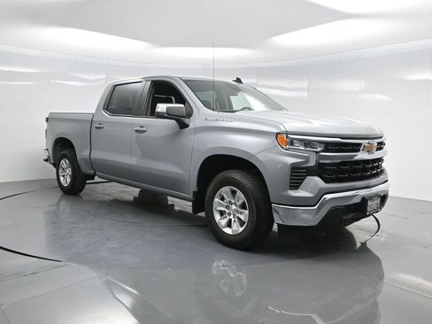 Used 2024 Chevrolet Silverado 1500 LT w/ Convenience Package II image 27