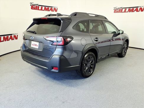 Certified 2025 Subaru Outback Onyx Edition image 5