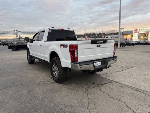 Used 2022 Ford F250 Lariat w/ Lariat Value Package image 7