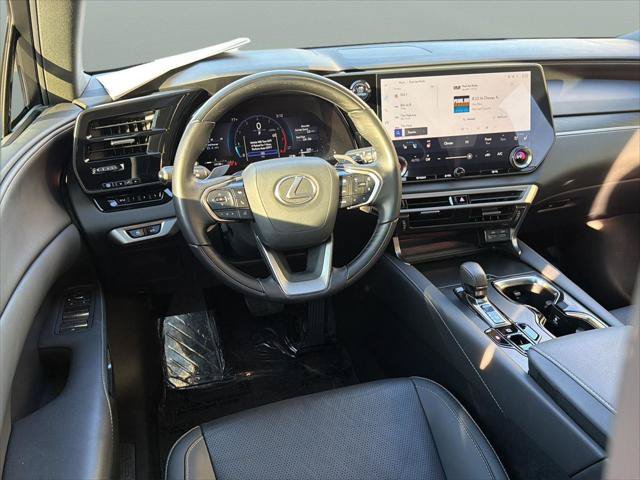 Certified 2025 Lexus RX 350 Premium Plus w/ Accessory Package (Z1) FWD image 17