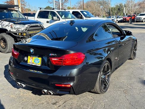Used 2015 BMW M4 Coupe image 2