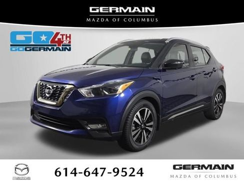 Used 2019 Nissan Kicks SR w/ SR Premium Package FWD image 1