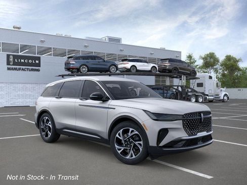 New 2026 Lincoln Nautilus Premier w/ Equipment Group 102A image 6