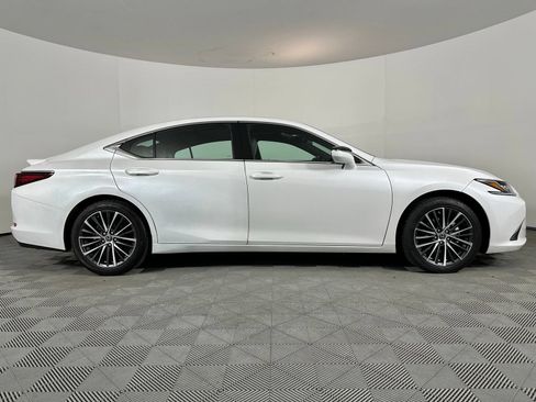 Used 2022 Lexus ES 350 w/ Premium Package FWD image 35