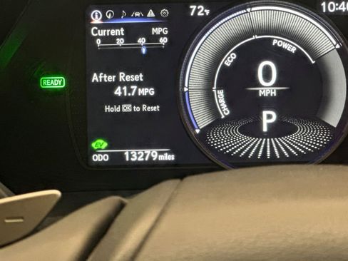 Certified 2023 Lexus ES 300h w/ Premium Package image 26