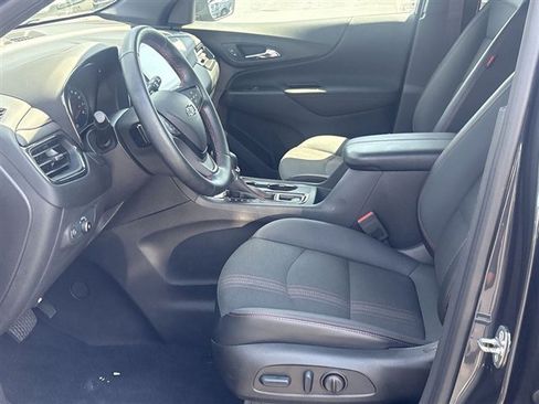 Certified 2023 Chevrolet Equinox RS FWD image 18