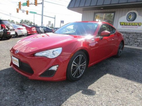 Used 2013 Scion FR-S image 4