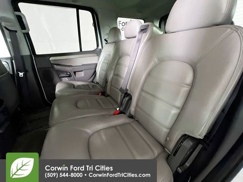 Used 2004 Ford Explorer XLT image 25