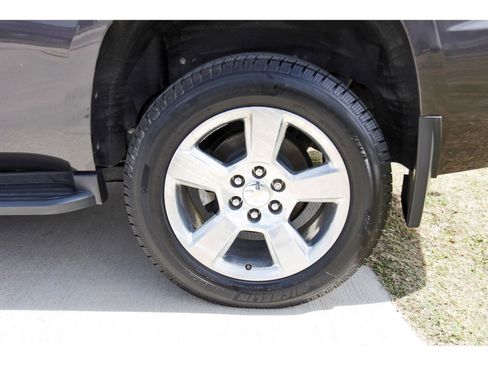 Used 2016 Chevrolet Tahoe LT image 29