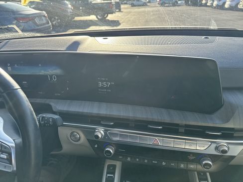 Used 2023 Kia Telluride SX image 24