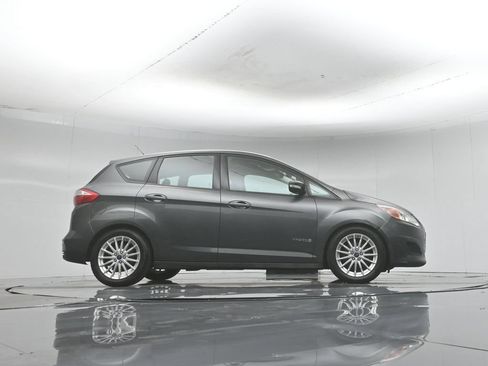 Used 2016 Ford C-MAX SE w/ Equipment Group 201A FWD image 43