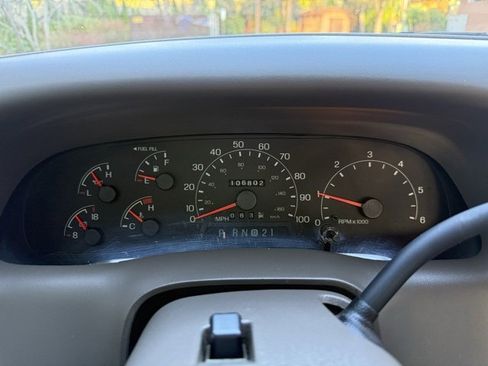 Used 2000 Ford F250 Lariat image 18