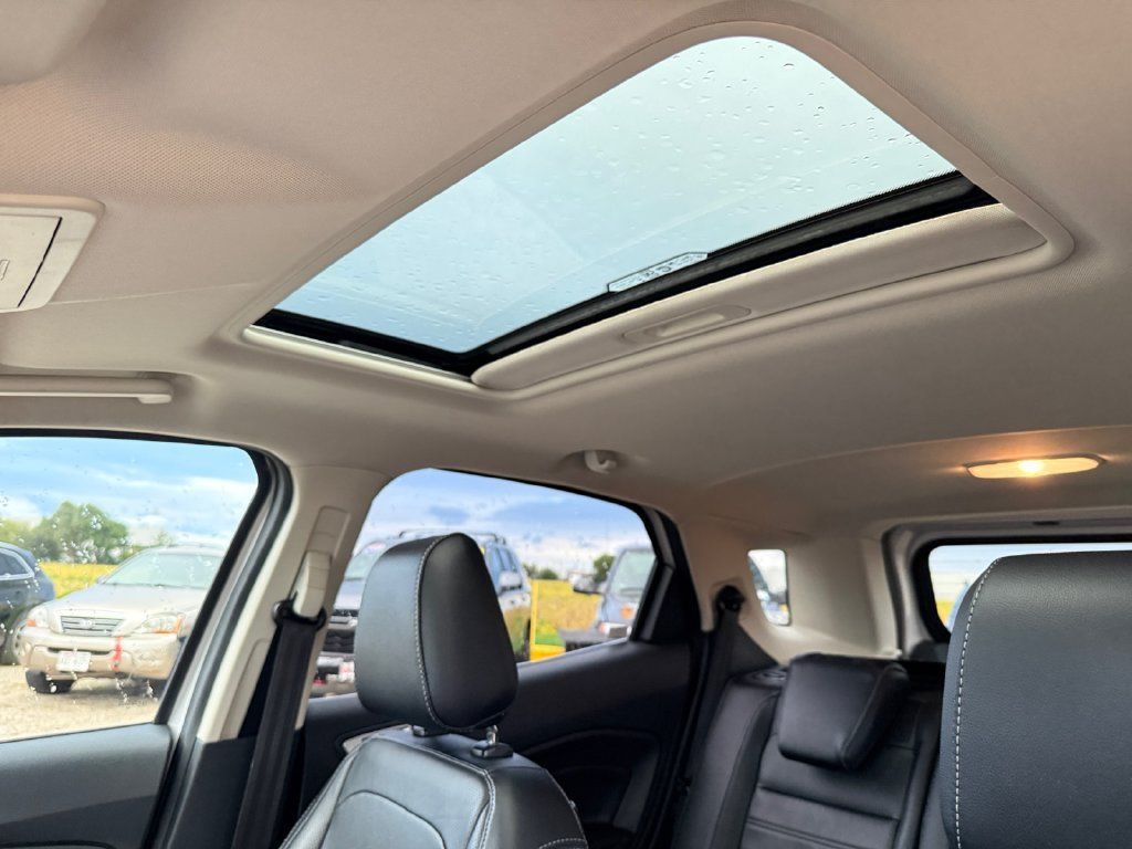 Used 2018 Ford EcoSport Titanium AWD/4WD image 40