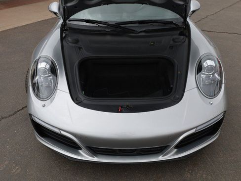 Used 2017 Porsche 911 Carrera RWD image 47