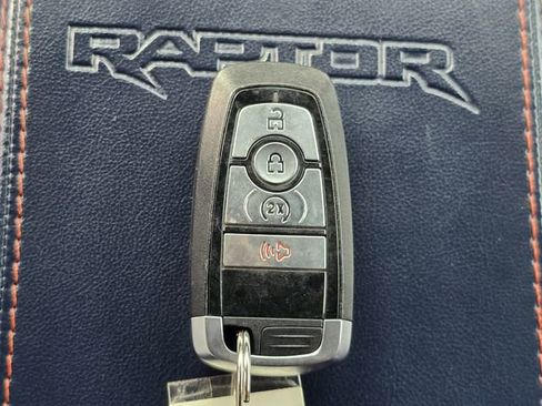 Used 2022 Ford Bronco Raptor image 43