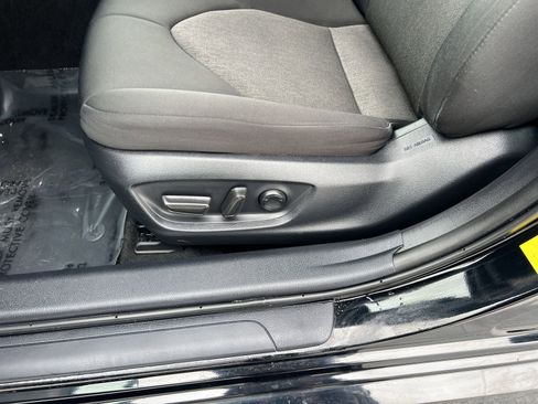 Used 2023 Toyota Camry LE image 14