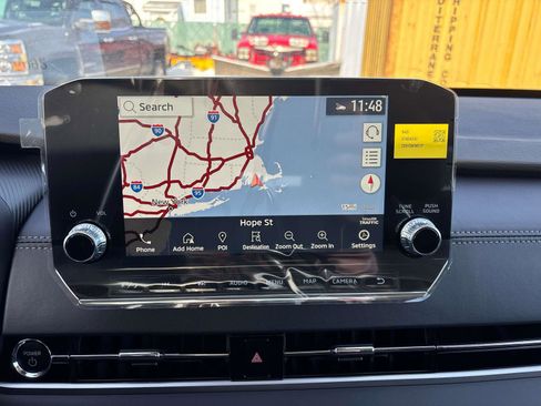 New 2025 Mitsubishi Outlander SE image 12