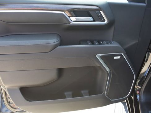 New 2026 Chevrolet Silverado 1500 RST AWD/4WD image 15