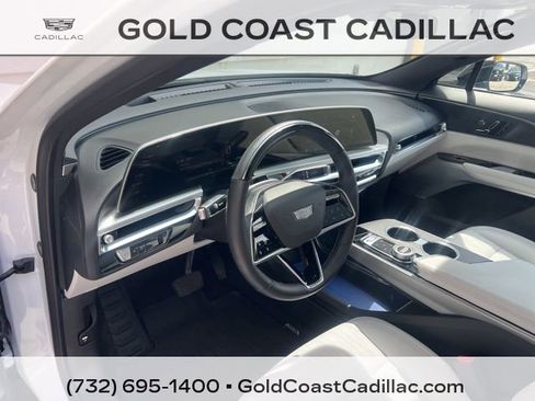 Used 2024 Cadillac Lyriq Sport image 17
