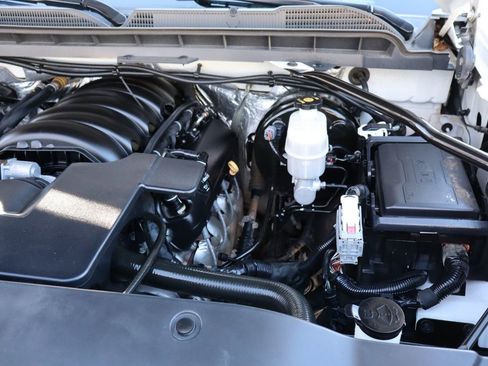 Used 2017 Chevrolet Silverado 1500 LTZ w/ Texas Edition image 40