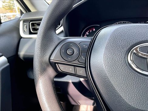 Used 2024 Toyota RAV4 LE image 23