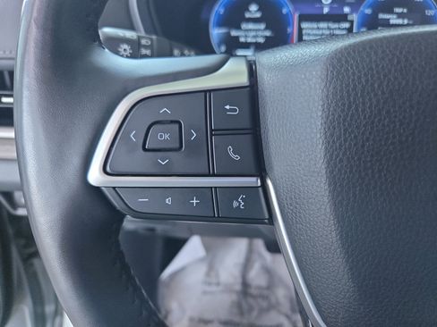 Used 2024 Toyota Grand Highlander Limited image 14