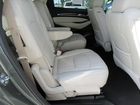 Used 2022 Buick Enclave Premium w/ Surround and Sites Package AWD/4WD image 33