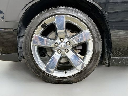 Used 2018 Dodge Challenger SXT RWD image 37