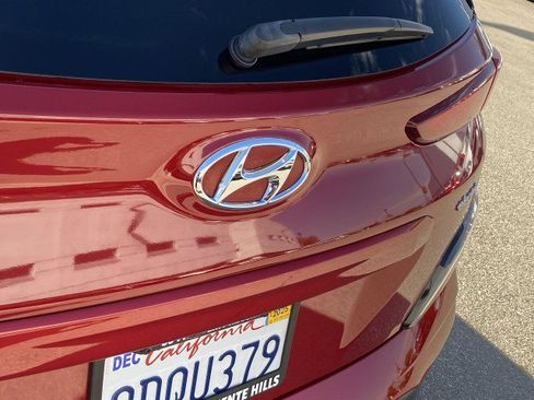 Used 2023 Hyundai Kona SEL w/ Cargo Package image 33