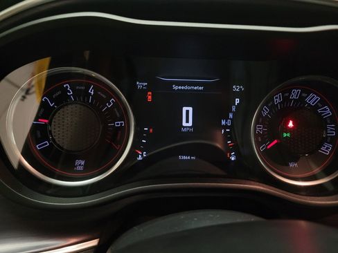 Used 2018 Dodge Challenger SXT image 23