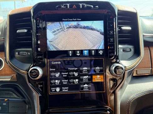 Used 2020 RAM 2500 Limited image 27