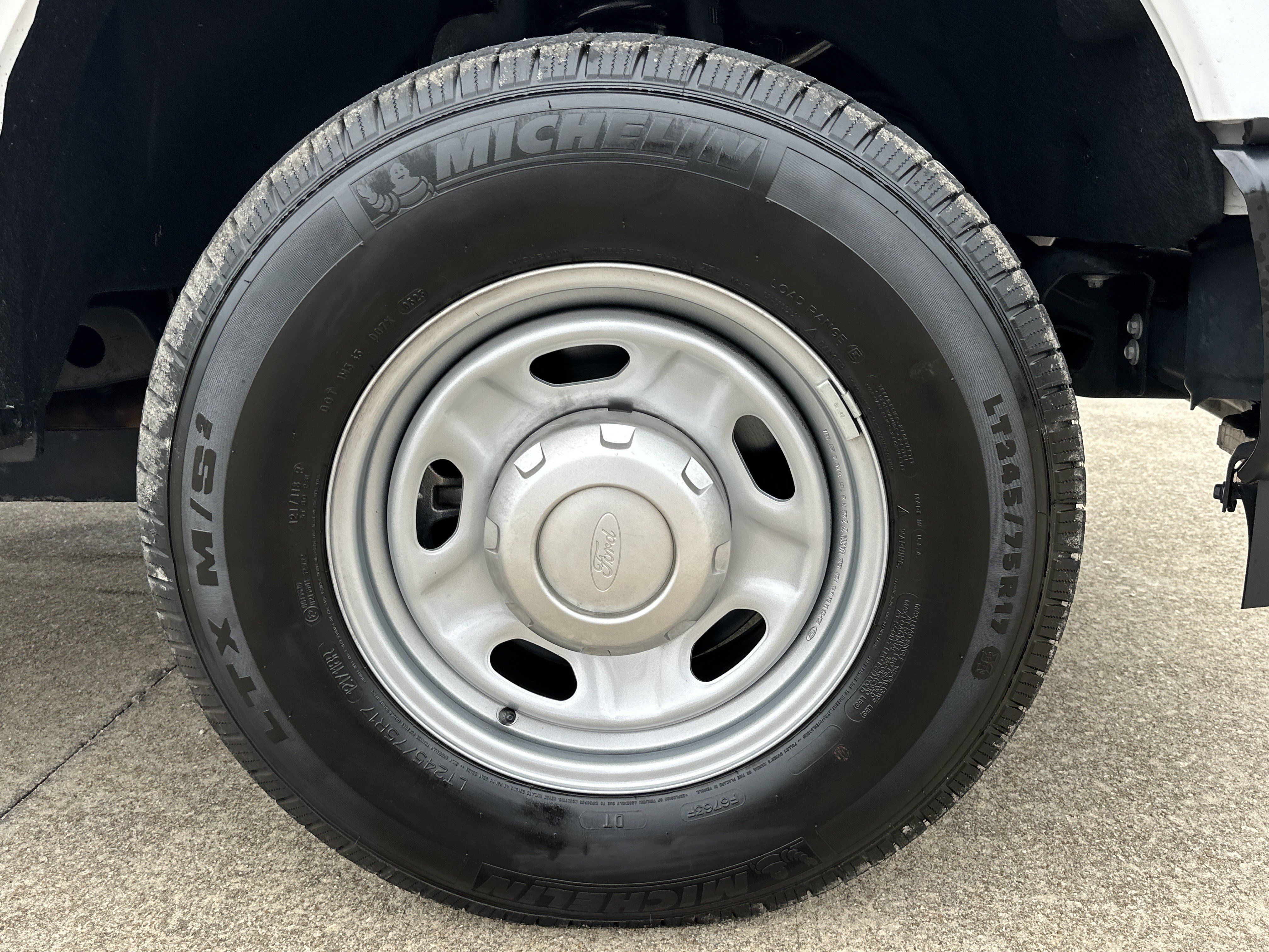 Used 2023 Ford F250 XL RWD image 14