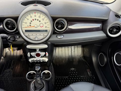 Used 2009 MINI Cooper S image 14