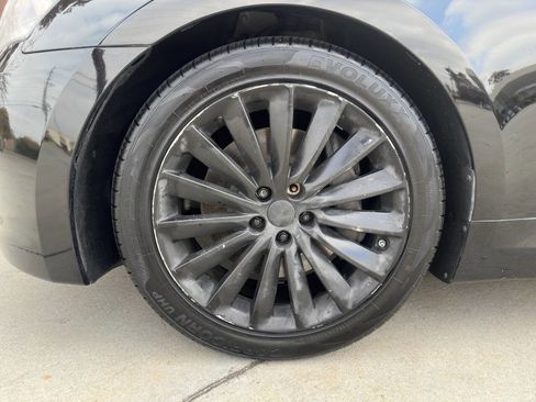 Used 2014 Hyundai Equus Signature image 20