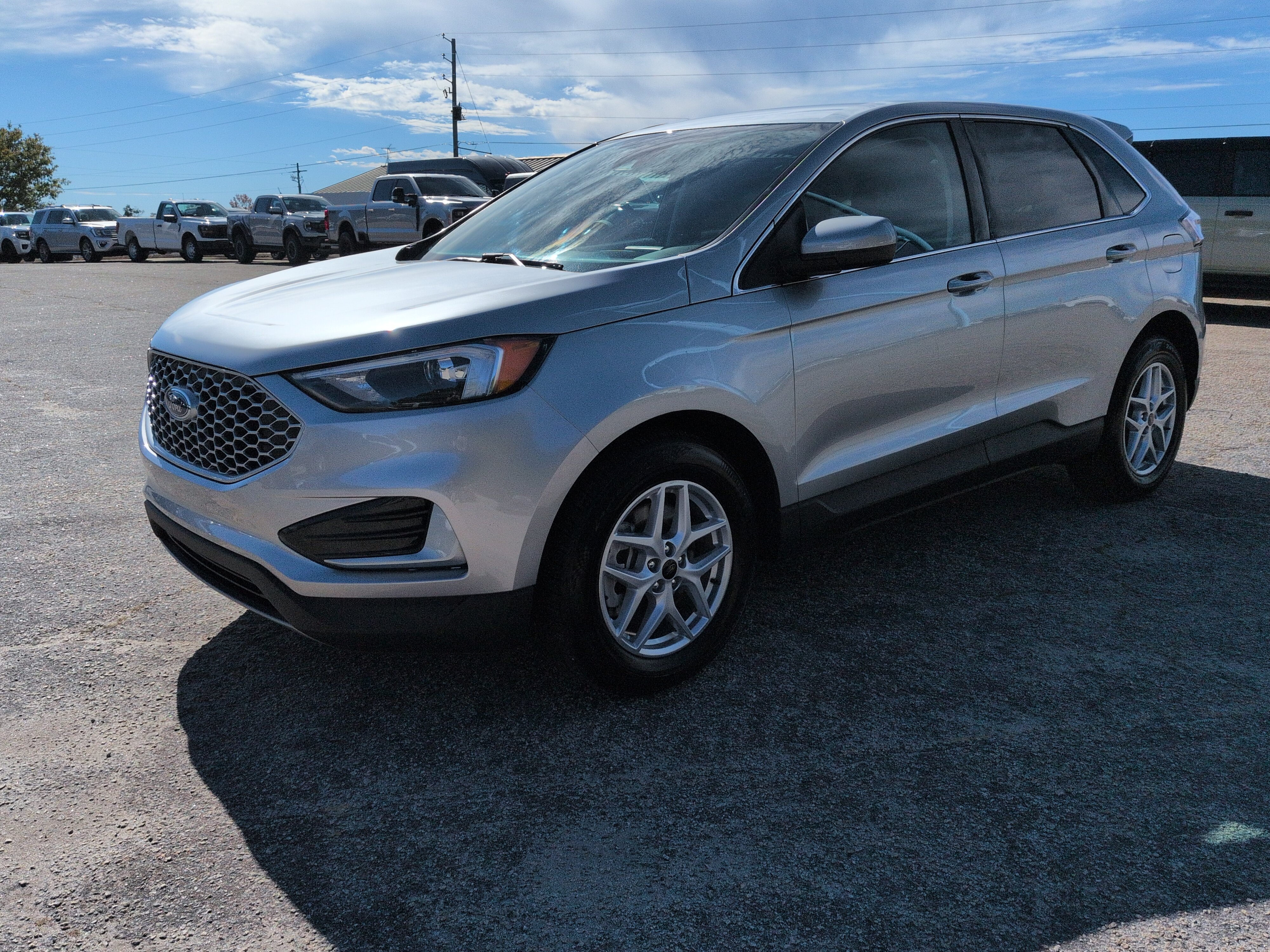 Certified 2024 Ford Edge SEL AWD/4WD image 6