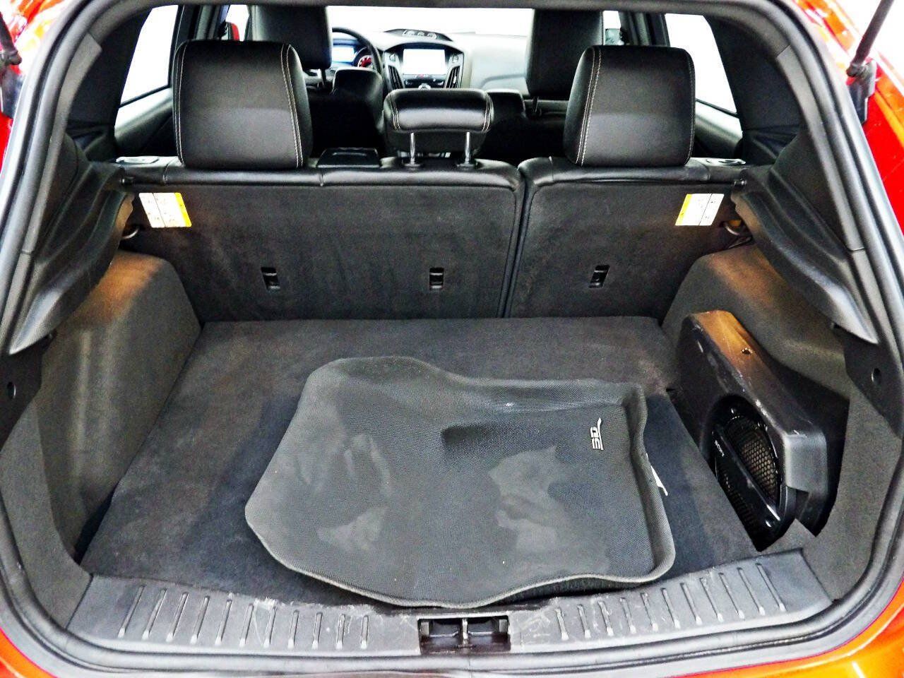 Used 2014 Ford Focus ST w/ Equipment Group 202A FWD image 13