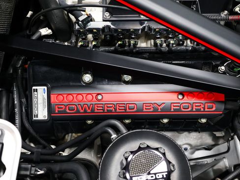 Used 2006 Ford GT RWD image 59
