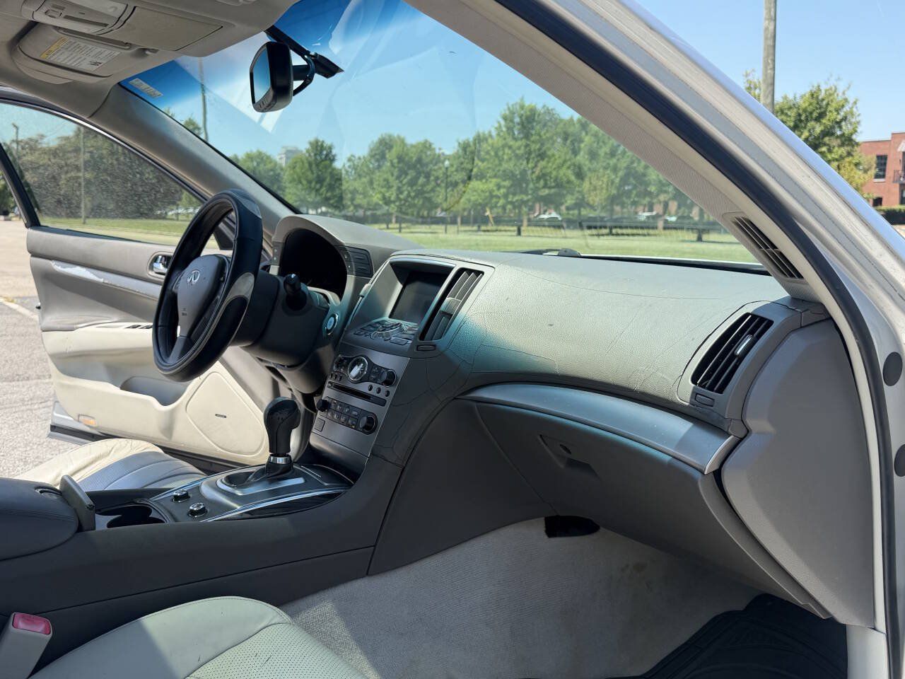 Used 2010 INFINITI G37 Journey w/ Premium Pkg RWD image 21