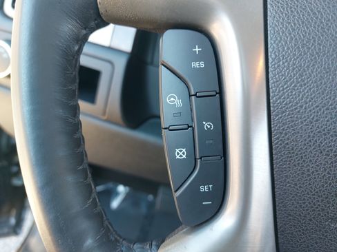 Used 2013 GMC Yukon Denali image 19