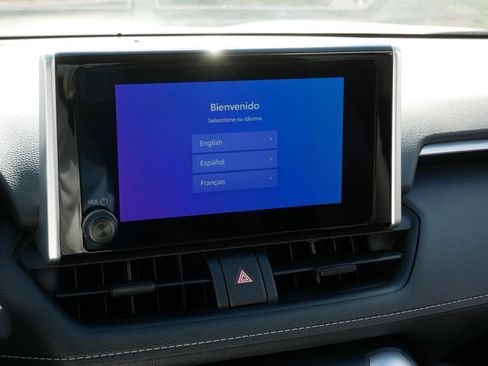 Certified 2025 Toyota RAV4 XLE AWD/4WD image 17