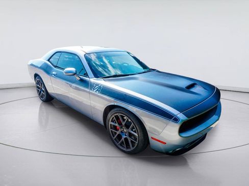 Used 2018 Dodge Challenger R/T w/ Quick Order Package 28P T/A RWD image 1