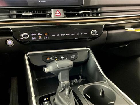 New 2026 Kia Carnival SX Prestige image 7